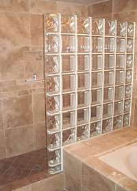 Decora and Vue patterns in shower wall.